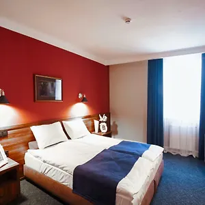 https://sherlock-holmes-boutique-hotel.hotelslviv.net